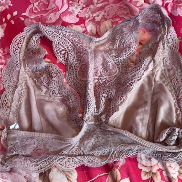 Lace Halter Bralette - Picture 3 of 4